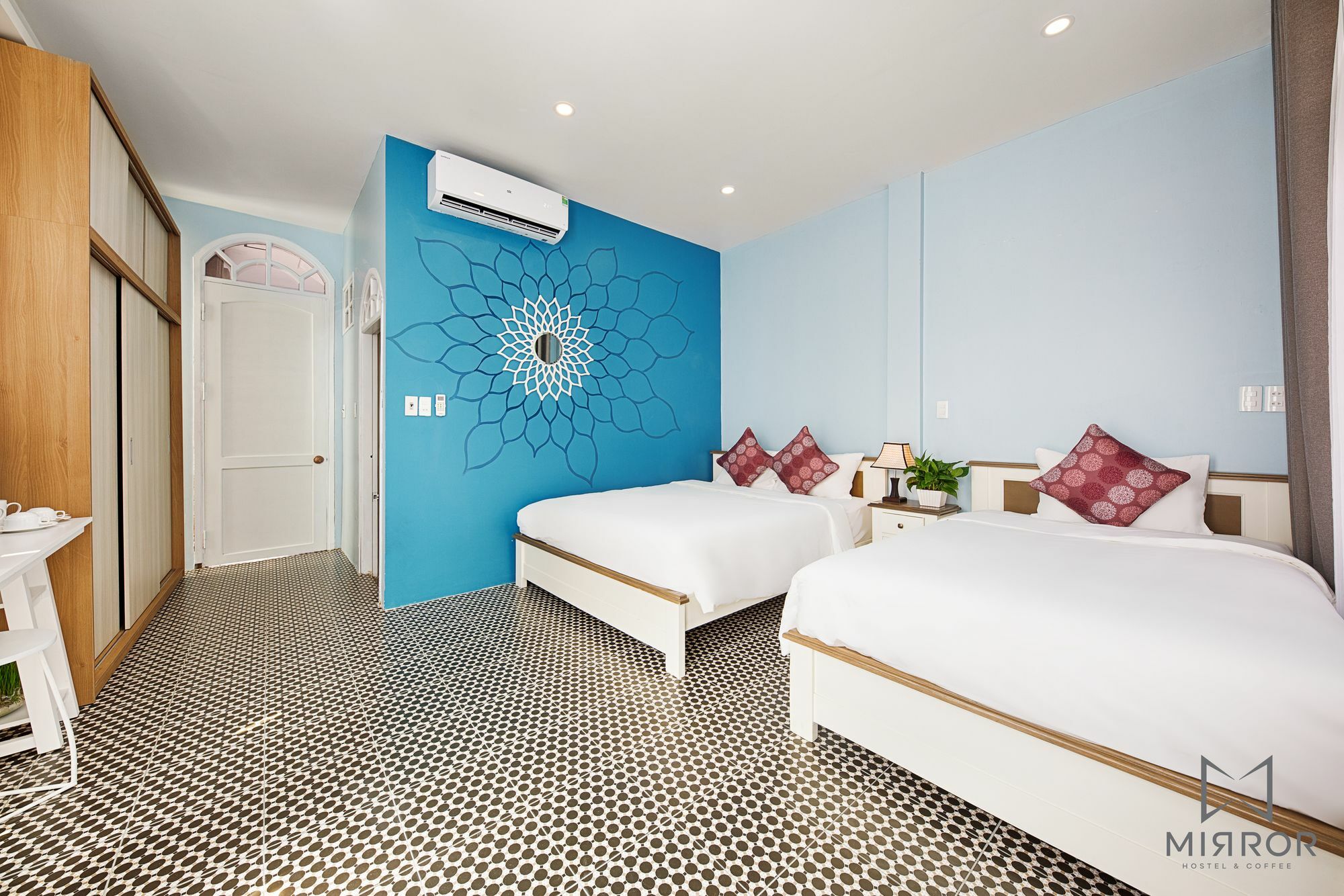 The Mirror Danang Hostel - Brand New Dış mekan fotoğraf